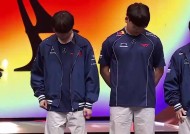 Scout焦点对战，Faker与40激战TES分钟，比赛局势复杂胜负难料！